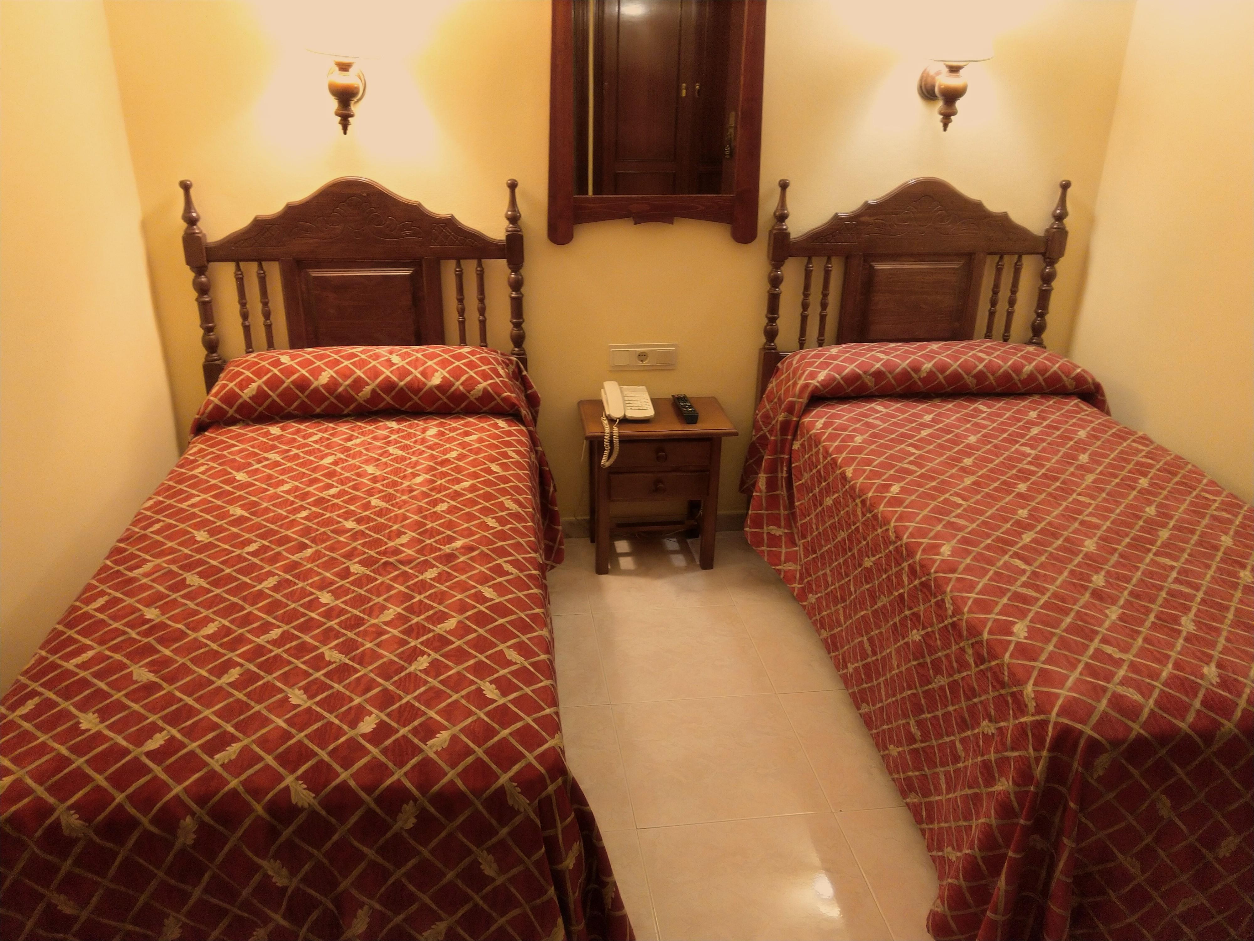 Hostal Bellido Montilla Buitenkant foto