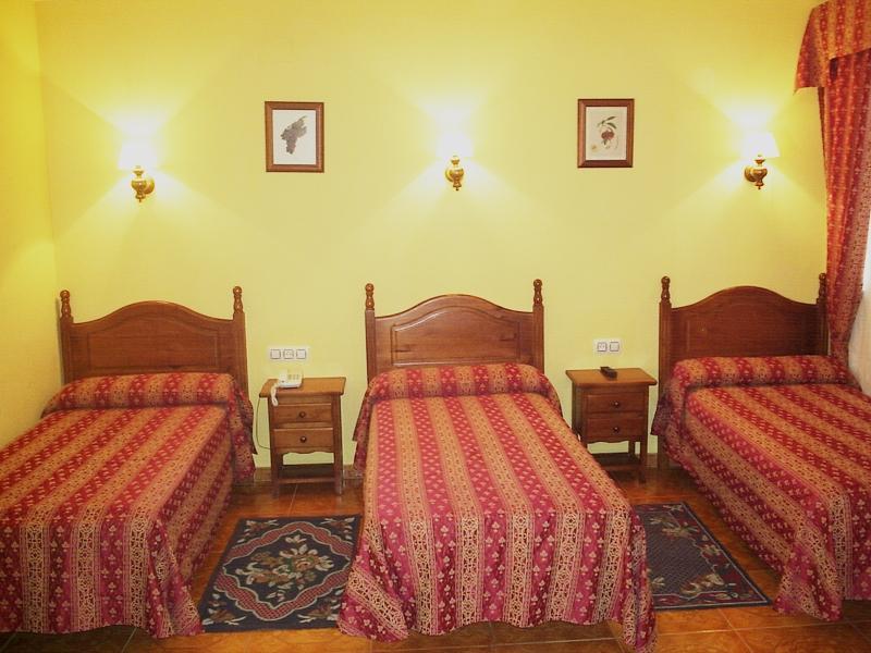 Hostal Bellido Montilla Buitenkant foto