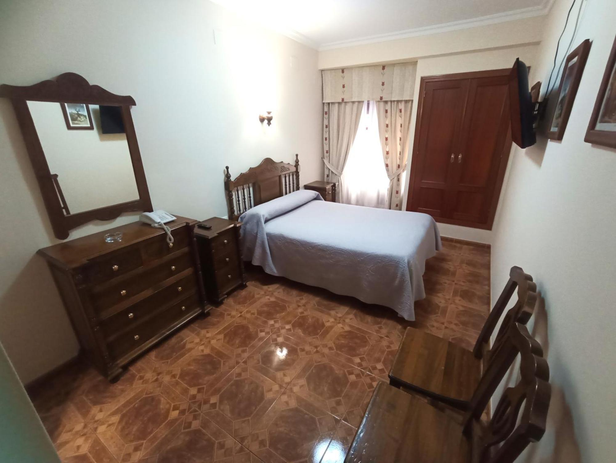 Hostal Bellido Montilla Buitenkant foto